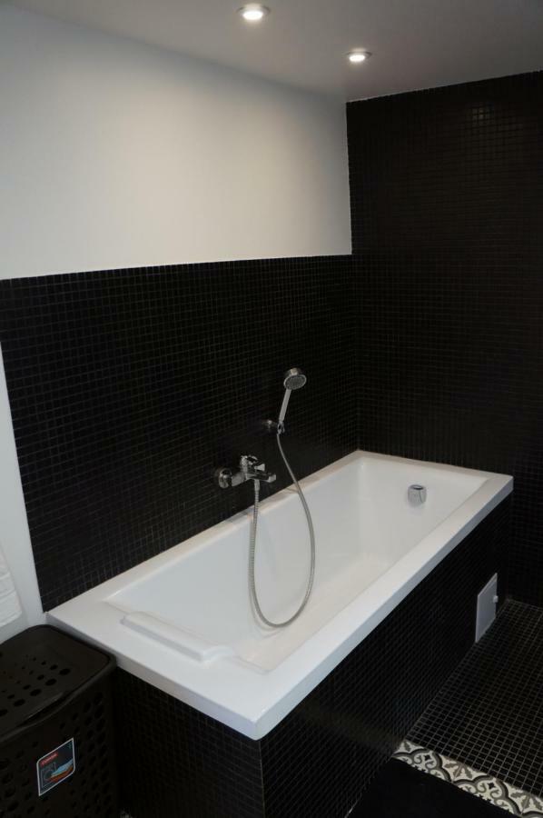 Appartement Leisure Apartmens Braşov Extérieur photo